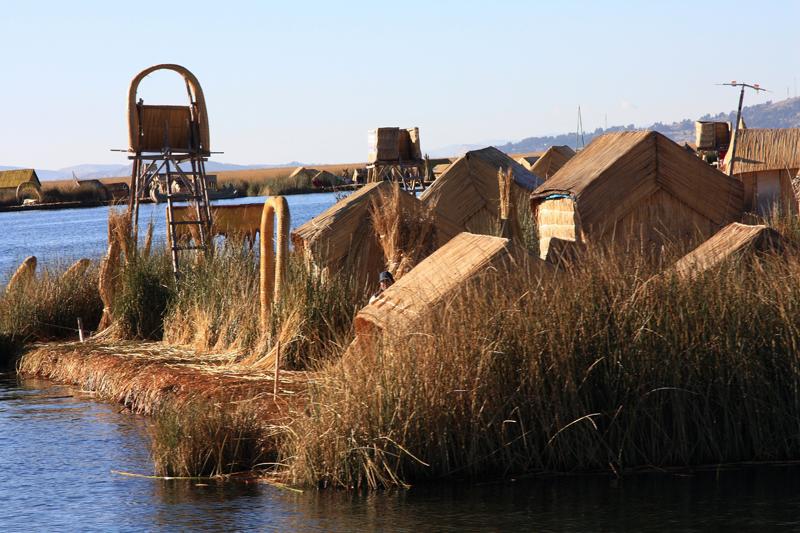 728-Lago Titicaca,isole galleggianti,13 luglio 2013.JPG
